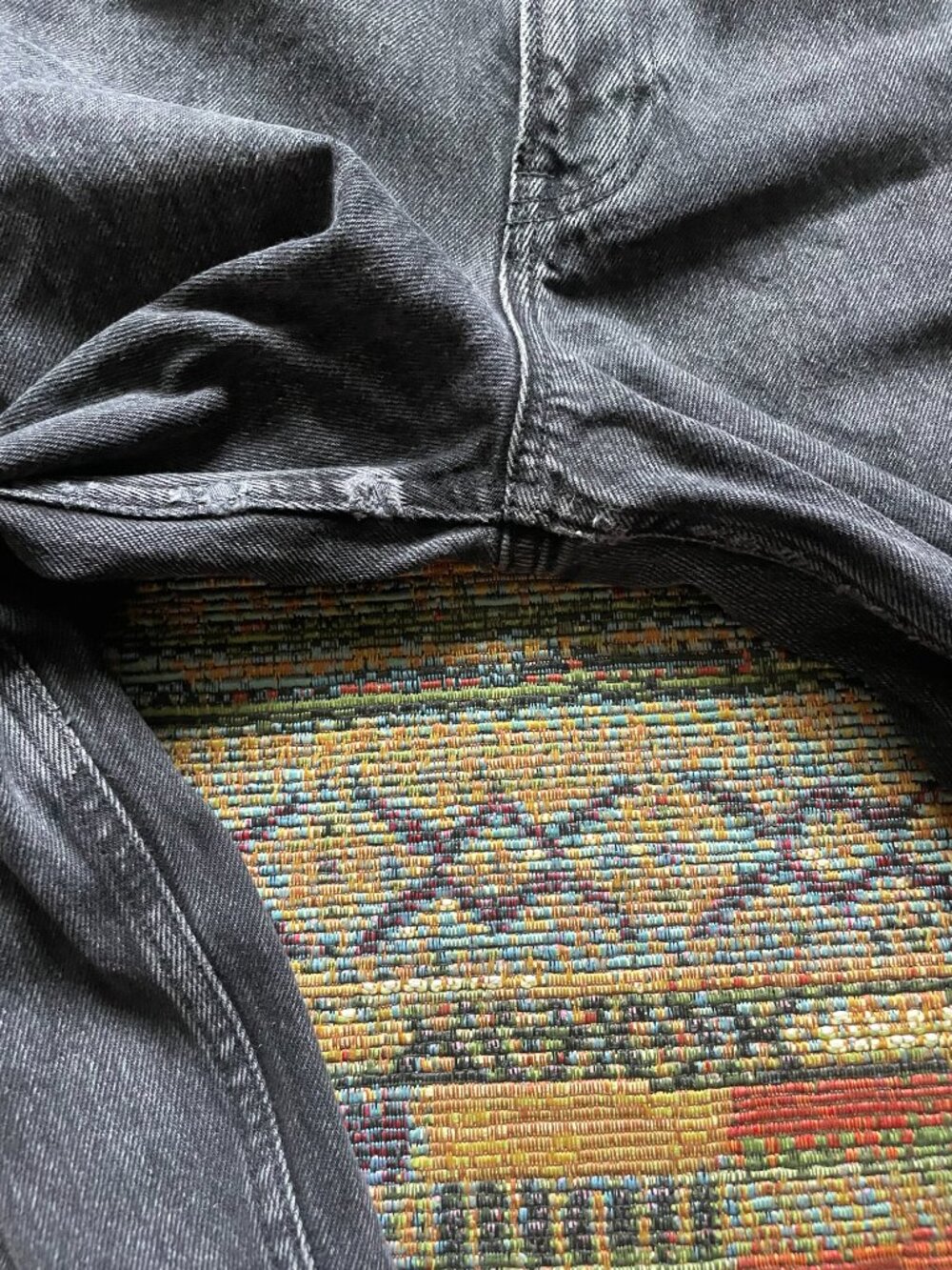 Mid Rise Barrel Jean - Picture 4 of 4
